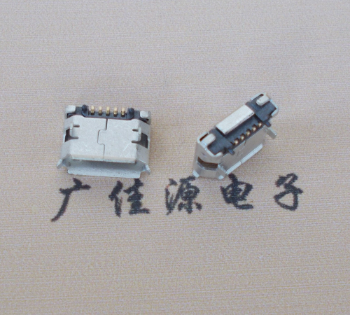 Micro USB接口插板有柱有卷邊度霧錫